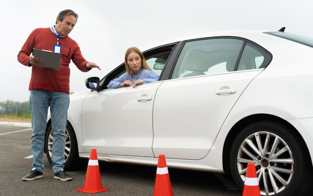 The Psychology of Learning Behind Successful Course Driving Lessons